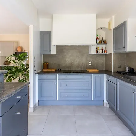 Awesome In Raphael With Private Swimming Pool, Be Inside Or Outside Saint-Raphaël