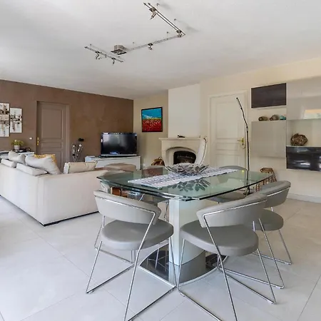 Awesome In Raphael With Private Swimming Pool, Be Inside Or Outside Saint-Raphaël